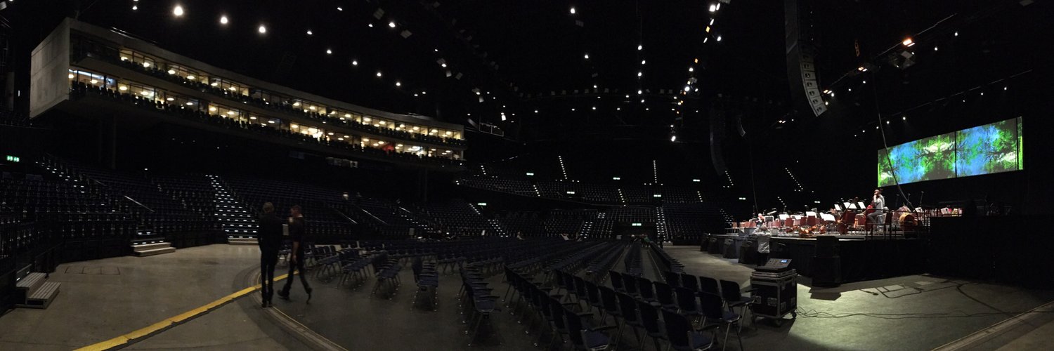 Video Design for Classical Music: Less Is More